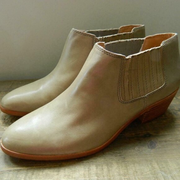 ! Madewell $198 The Spencer Chelsea Boots c1375 - Picture 1 of 2